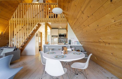 Pine Cove Apartamento | Dog Friendly A-frame Hot Tub Nature Views