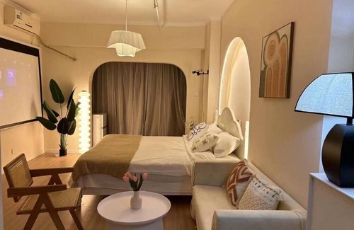 Beilin Cama Y Desayuno | Xi'an Hills & Lostwine Downtown Suite