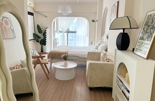 Beilin Cama Y Desayuno | Xi'an Hills & Lostwine Downtown Suite