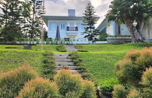 Chaiyasathan Villa | La Campagne Villa Chiangmai