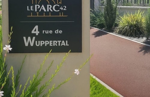 La Metare - Le Portail Rouge Apartamento | Le Parc 42