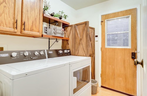 Clear Lake Casa | Waterfront Decks w/Views: Lower Lake Home!