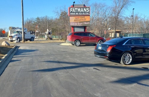 Waukegan Apartamento | Enjoyable 1-bedroom apartment in Historical Waukegan. IL with Wi-Fi.