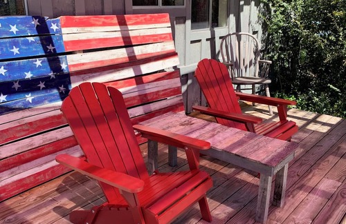 Julian Cabina | Cozy Rustic Cowboy Cabin Pet Friendly only 1 Mile from Village