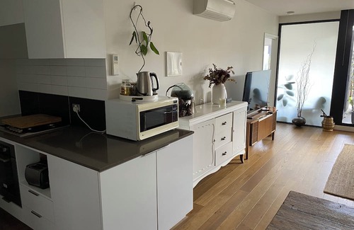 Abbotsford Apartamento | Quiet Sancturary in Abbotsford next to the river