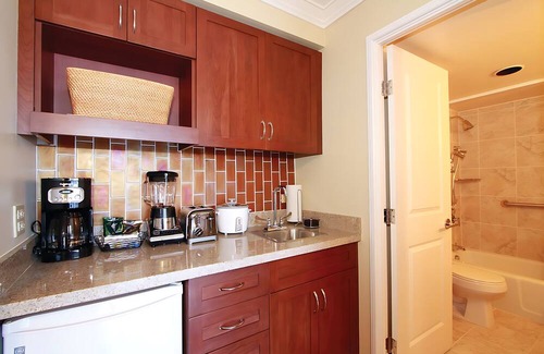 Princeville Complejo | Wyndham Royal Garden at Waikiki: Cozy Studio Suite in a Luxury Honolulu Resort