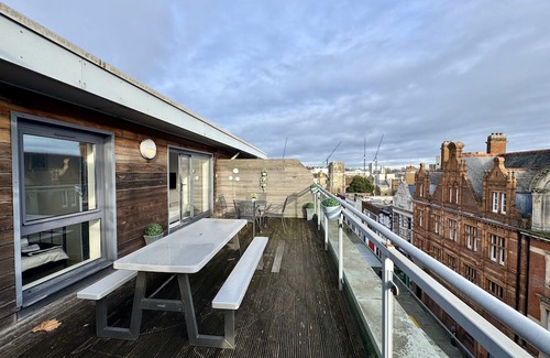 Southampton City Centre Apartamento | Elegant Top-Floor Apartment with Large Private Roof Terrace in City Centre