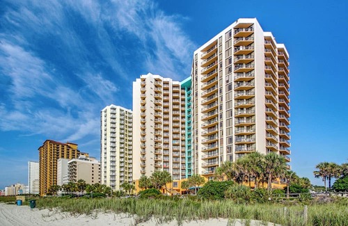 Myrtle Beach Condominio | Your Perfect Oceanview Suite w/Balcony, Dogs Ok!