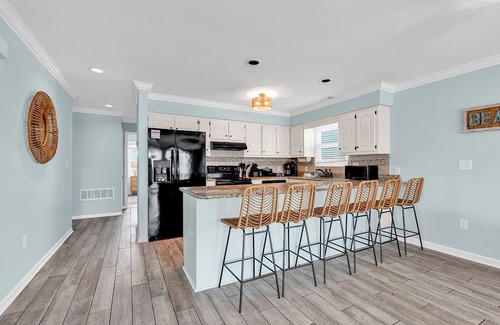 North Myrtle Beach Casa | Brand New! Private Pool, Ocean Views, Game Room, Across From Beach