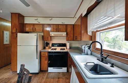 Brill Cabina | Cozy cabin in beautiful Sarona, WI, located just minutes away from Long Lake.