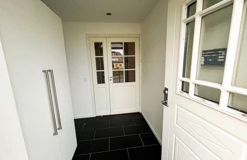 Alesund Apartamento | Two-Bedroom City Apartment with Fire Place and Free Parking - Calm and Central