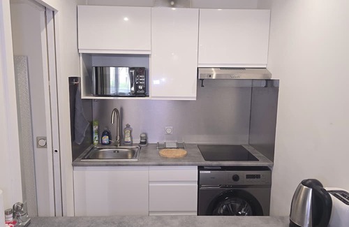 Faubourg de l'Arche Apartamento | Suite Prestige Paris - La Défense Balcony-Terrace