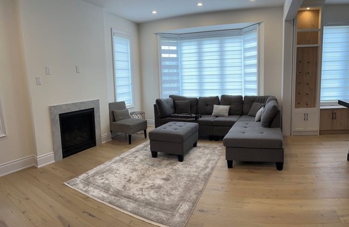 Guildford Casa | Winter Warm Up Deal- 20 Mins to Langley, Downton, Airport