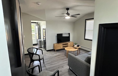Danbury Apartamento | Cozy 1-bedroom apartment in welcoming Danbury with AC, WiFi