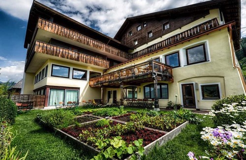 Patsch Casa | Double room with balcony - Bärenwirth - Hotel & Restaurant