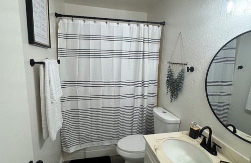 East Hemet Casa | Cozy 2-bedroom house in charming Hemet