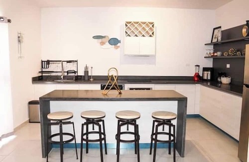 Sector Bahía Casa | ¡Acogedora casa (2R/1.5B) en San Carlos, Sonora!