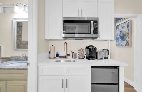 Covina Apartamento | BackpackersApt/1B1B/Central/Coffee/WI-FI/Freeparking