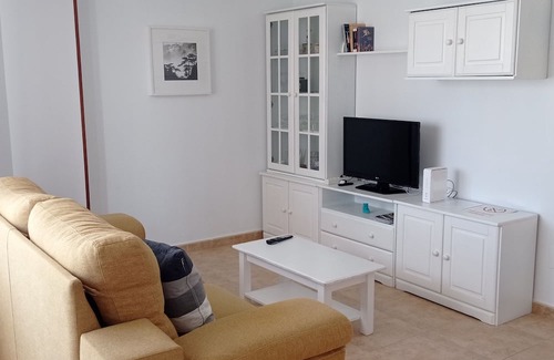 Naron Apartamento | Apartamento Faísca, Cerca de Todo y Lejos de lo que no Hace Falta Vut-co-003384