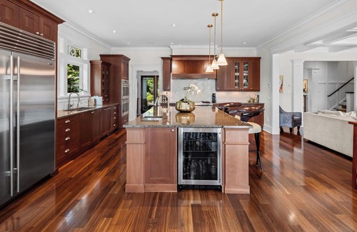 Oak Bay Casa | Uplands Family Home