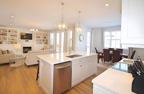 Strathgartney Casa | Stunning, private executive pool home in the heart of Prince Edward Island.