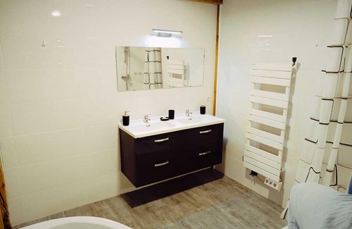 Cornier Apartamento | Appartement Situé Entre Genève et Annecy, Proche Autoroute et Gare