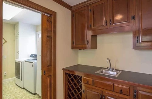 Lookout Mountain Casa | 11 Bdrm ~🏠🏡Mostly 1 Story 29ppl! RETREATS, FIRETABLE🔥Lkt Mtn 5acre