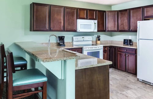 Midway Complejo | Charming 2-bedroom deluxe resort in Midway during Swiss Days!
