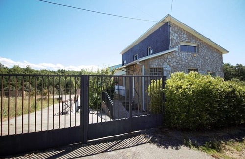 Quintana del Castillo Casa | Camino de Santiago Alquilo Habitaciones Hermosa Casa Rural Quintana del Castillo
