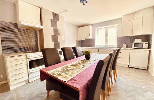 Flen Apartamento | Bjurvik's Villa - Flat 2 - Business Customers Only
