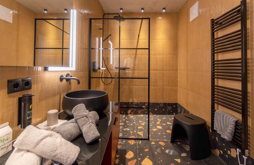 Umhausen Apartamento | Holiday apartment with balcony and wellness area