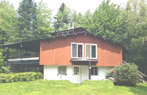 West Dover Chalet De Esquí | 4 Month Minimum! Winter Rental 1/2 mile to Mt Snow