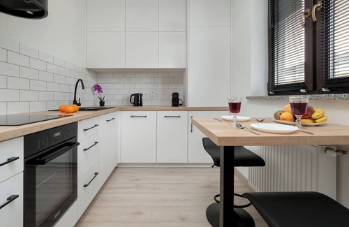 Srodmiescie Apartamento | Cozy Studio in Łódź by Renters