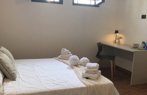 Lonigo Apartamento | Apartment 'Il Piccolo Scrigno' with Wi-Fi and Air Conditioning