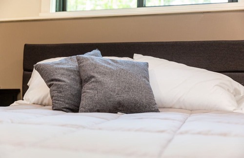 Belfast Casa | Swan Lake Multi Family Property