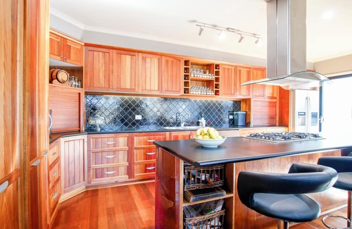 Warrnambool Casa | Welcome to 'The Wetlands' Warrnambool