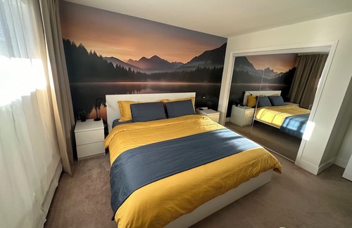 Ladysmith Apartamento | Cozy 2BR Apt with WiFi, sleeps 6; Walk to Trails & Beach in Charming Ladysmith