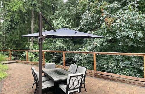 Boulevard Bluffs Casa | Private 3-bedroom house in scenic Mukilteo with WiFi, AC