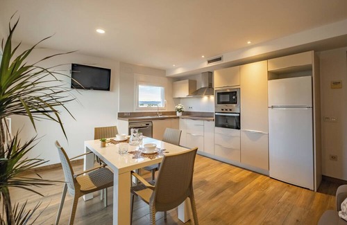 L'Hospitalet de l'Infant Apartamento | Apartamento con Terraza, Vistas Playa y Montaña