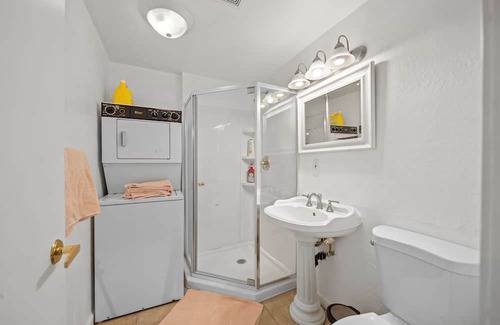 Antioch Casa | COZY 1Bdr, 1Ba w/ Washer & Dryer