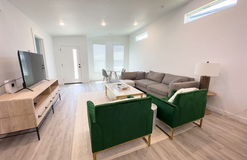 Centerton Casa | Sophisticated + Cozy New Home in Bentonville, Arkansas