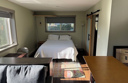 Ashland Apartamento | Getaway on Mountain Avenue
