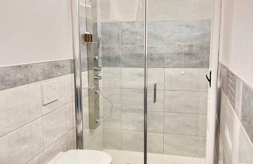 Nago-Torbole Casa | ES Room 2