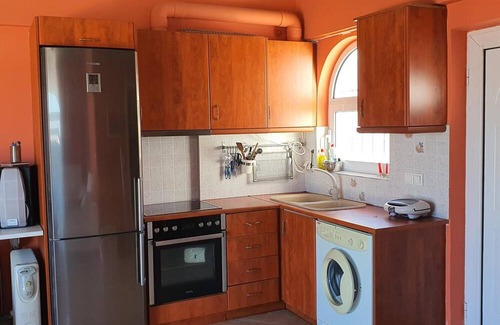 Souvala Apartamento | Apartment 'Anthippi's Sea View' with Sea View, Wi-Fi and Air Conditioning