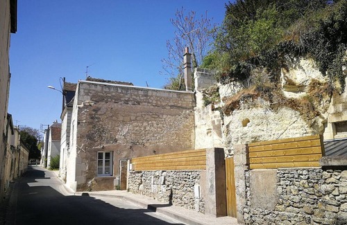 Loches Casa | The mineral of Loches