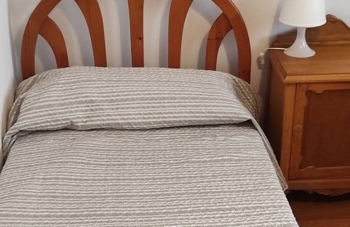 Benavente Apartamento | Ático de dos Dormitorios con Terraza y Fácil Aparcamiento