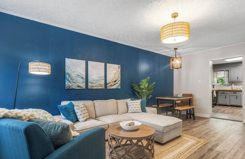 Garden City Casa | Stylish, Spacious, Convenient Location! 30Days+ ok