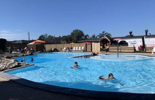 Vosges Alquiler De RV | Domaine les Nids du Lac* - POD 2 Rooms 2 People with private Jacuzzi