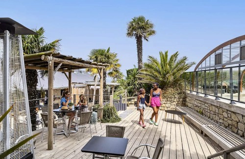 Saint-Cast-le-Guildo Alquiler De RV | Camping Romanée Le Chatelet* - COMFORT Lodge - 2 bedrooms - without bathrooms 4 people