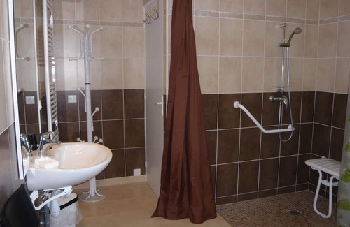 Saint-Georges-de-Grehaigne Casa | Old sheepfold in the bay of Mont Saint Michel for 8 persons PMR animals ok